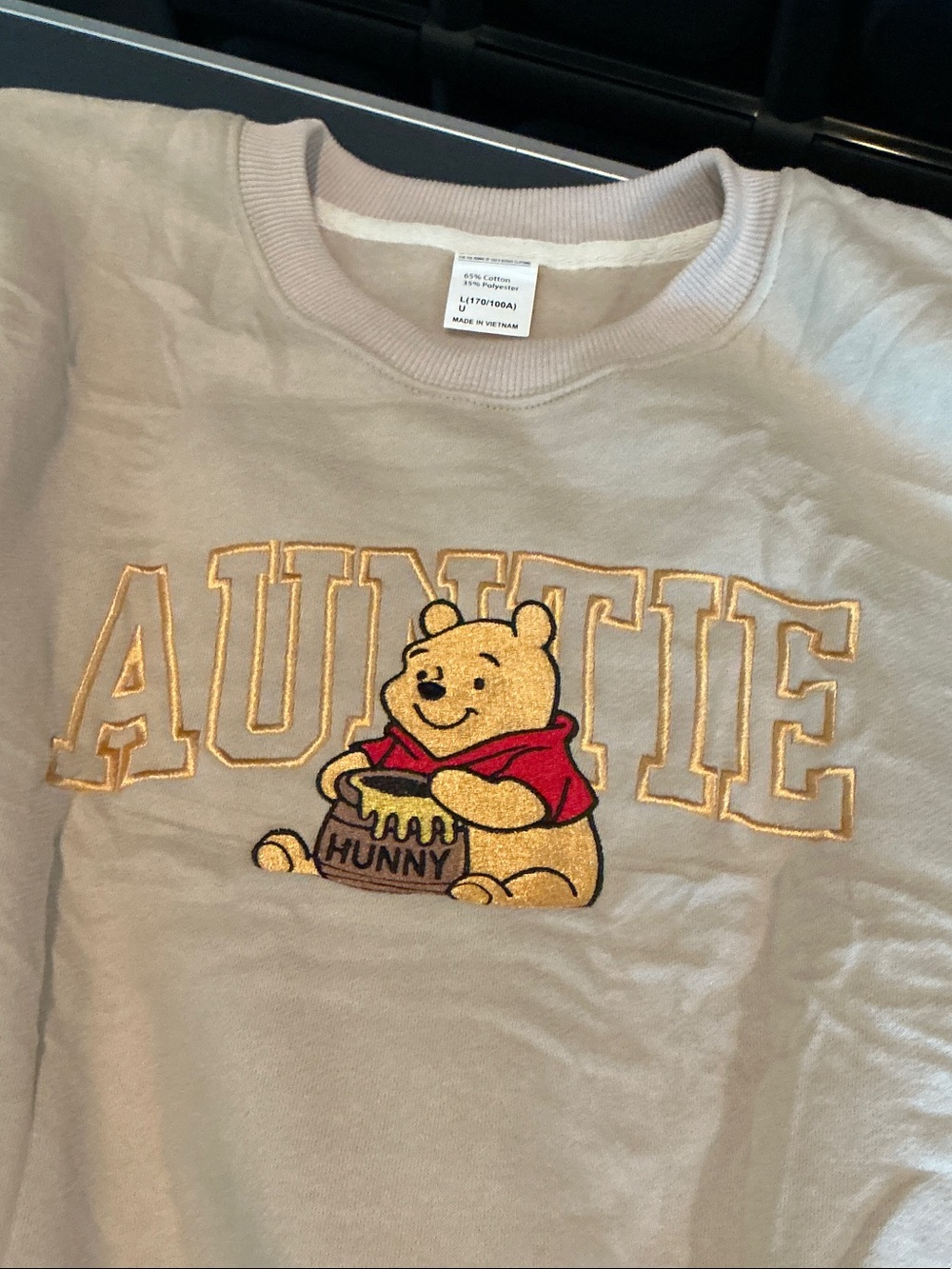 Cream Winnie the Pooh 'Auntie' Sweatshirt